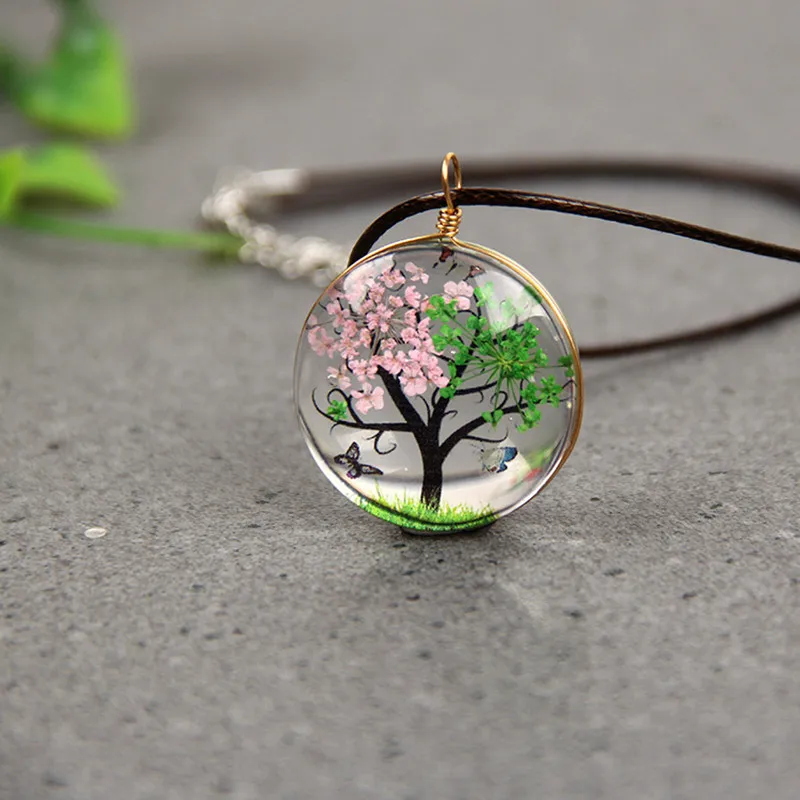 

Trendy Style Dried Flower Life Tree Colorful Plant Butterfly Grass Glass Pendant Necklaces for Women Girls Jewelry Gifts