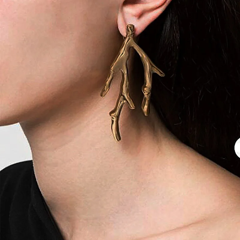

Branches Stud Earrings Fashion Irregular Earrings for Women Simple Personality Creative Geometric Earrings Gift Trendy