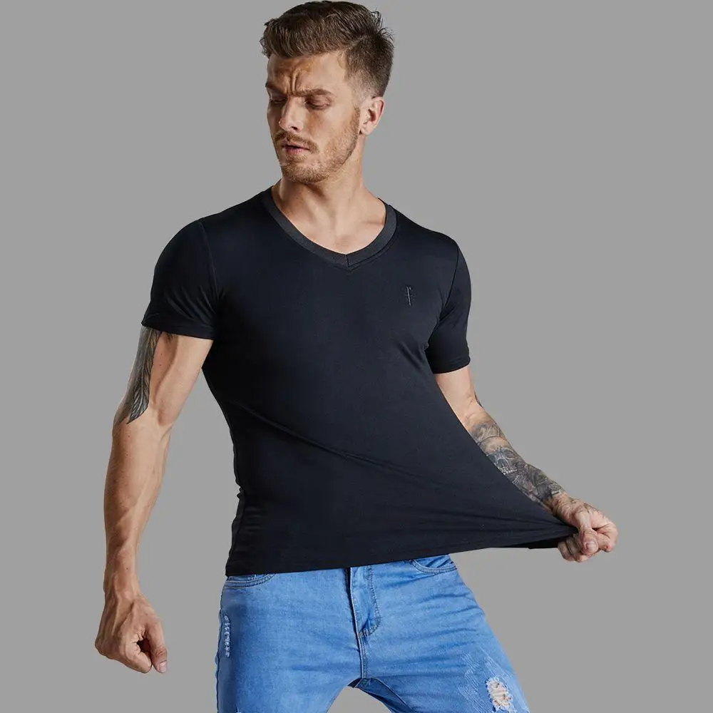 

Summer 2020 short sleeve BUTZ BUTZ men's V-neck plain color T-shirt top fashion chicken short sleeve