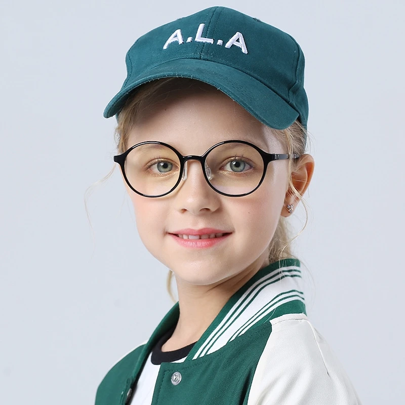 

Boy And Girl Anti-Blue Glasses Round Frame Men and Women TR Child Protection Eye Glasses Myopia Glasses Computer Glasses HY-224