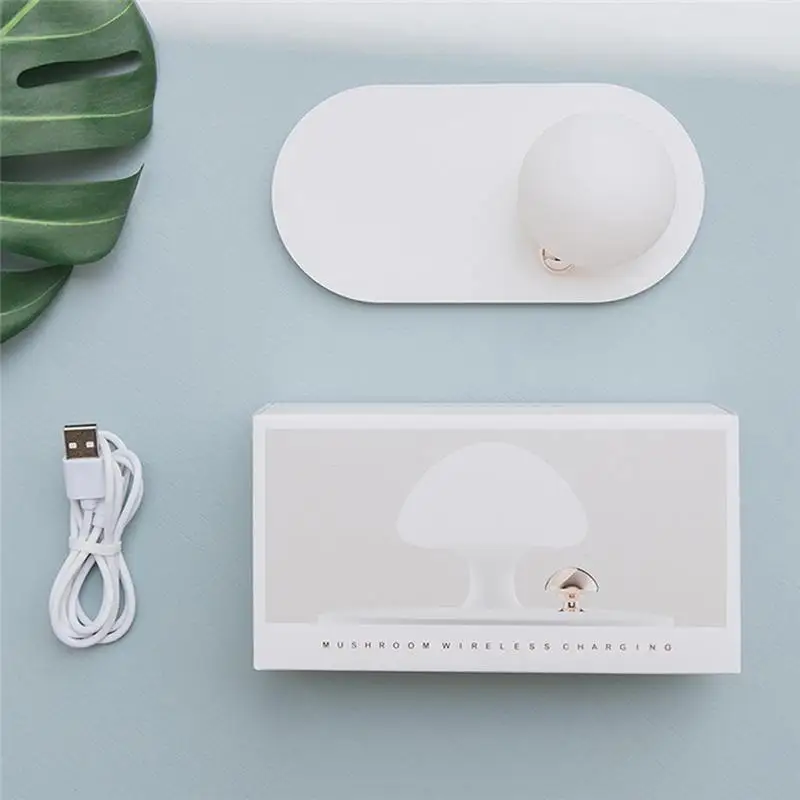  Youpin 3life 314 2.0A Fast Charging Qi Wireless Charger with Mushroom USB Charging Night Light for 