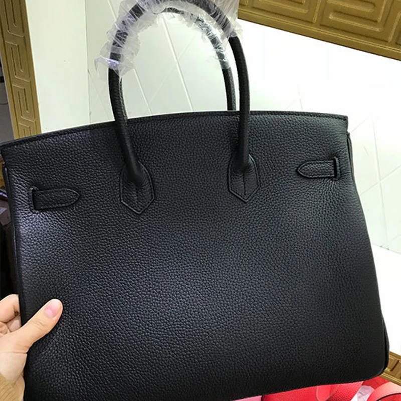 

Top Quality Genuine Leather Elegant Woman Black Handbag Gold Matel or Silver Matel Red Blue Brown Green many color all have
