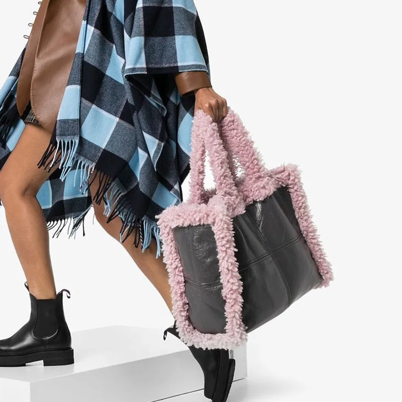 

Crossbody Bags For Women 2019 Faux Fur New Solid Color Winter Shoulder Messenger Bag Totes Lady Large Capacity Handbags Purses