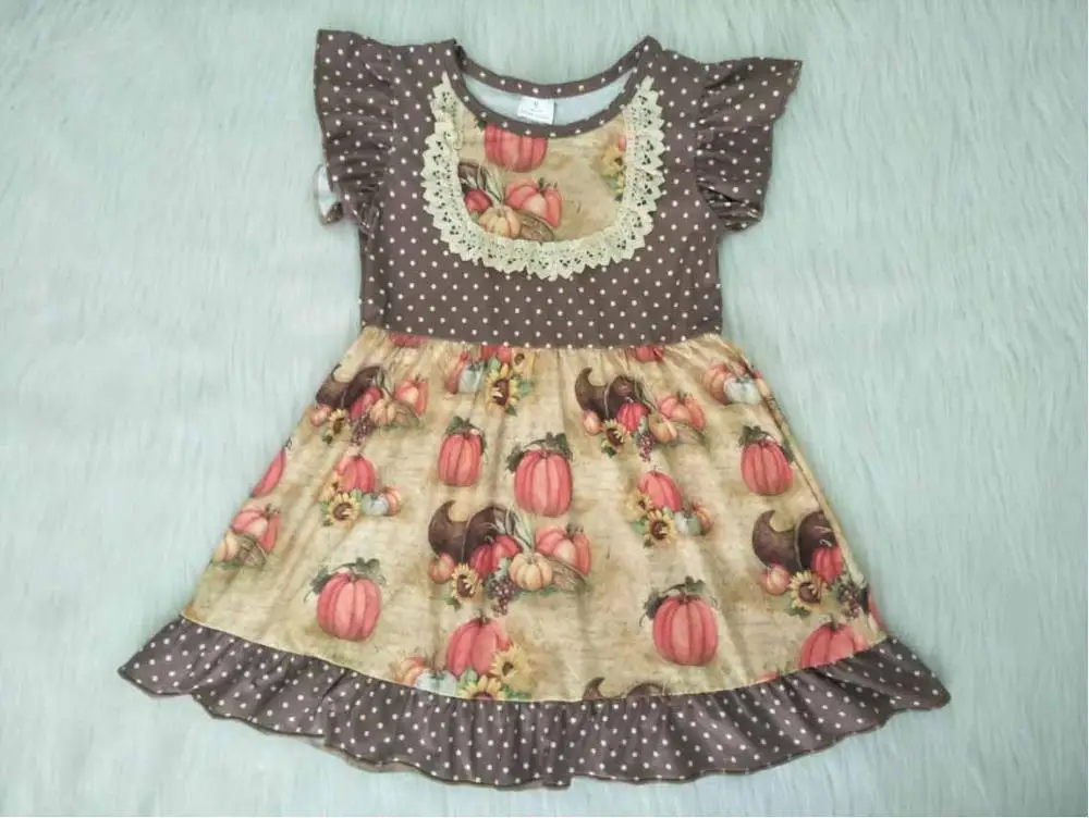 Осеннее платье с принтом тыквы; модные детские платья; фотографии
