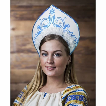 

The headdress on the rim "Patterns", the color blue