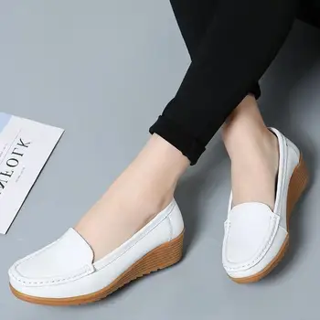 

New Spring Autumn Round Toe Real Leather Mothers Shoes Wedges Women's Shoes Casual Fashion Wedge Women's Flats Loafers