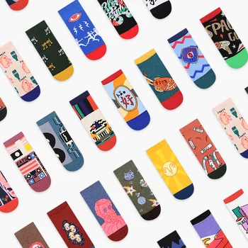 

Mix 4 pairs Fashion Men Socks Colorful Breathable Socks Cartoon Print Comfortable Cotton Short Socks Harajuku Gifts for Men