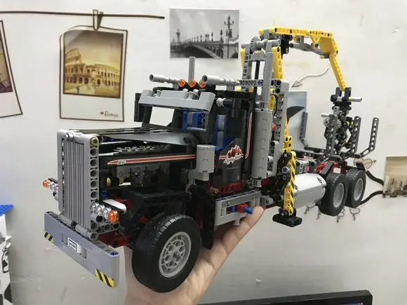 

lepinblocks Technic Car Series Supercar Land Rover Guardian off-road vehicle Model Building Blocks Bricks Compatible 42110 Toys