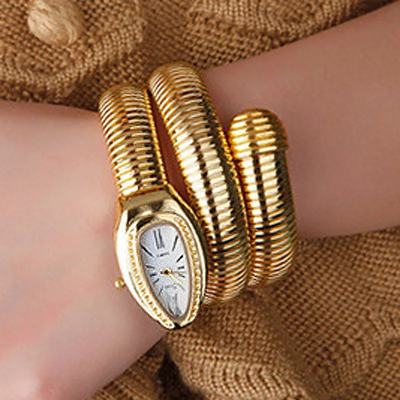 2021 Cussi Watch Luxury Gold Snake Winding Watches Women Fashion Quartz Bangle Bracelet Watches Ladies Watches Relogio FemininoRelogio Feminino 2020 Luxury Gold Snake Winding Watches Women Fashion Quartz Bangle Bracelet Watches Ladies Watches Reloj Mujer