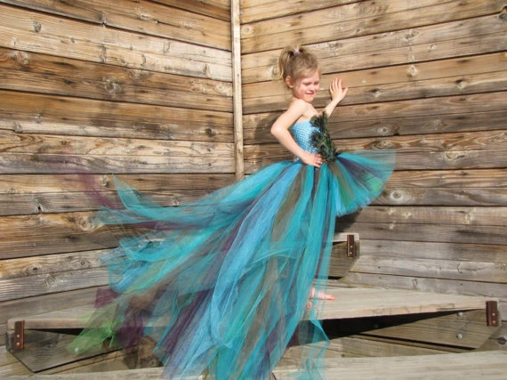 Traje de tutú de pavo real, vestido de desfile de mardi gras, traje de  pájaro, vestido de tutú de plumas de pavo real, boda de pavo real, vestido  de niña de flores