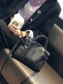 

New style atmospheric leather ladies handbag fashion luxury large capacity handbag practical soft leather one-shoulder diagonal