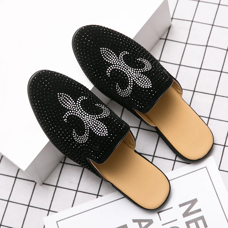 

New Fashion Slippers Men Outside Ant Slip Casual Shoes Luxury Jogging Walking Shoes Light Weight Casual Mens Slippers Brand