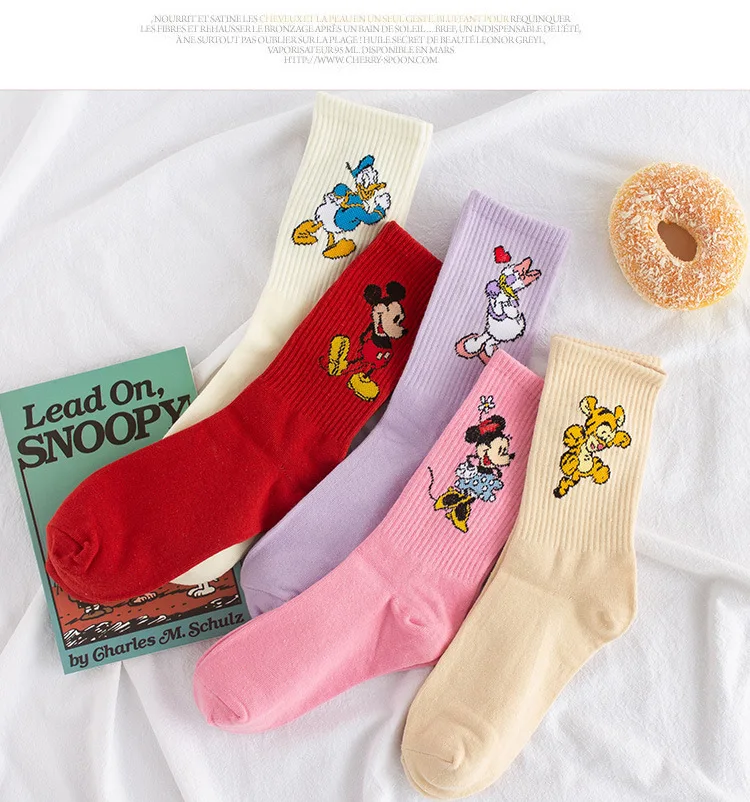 Disney Girl cartoon sweet and cute solid color Mickey Minnie Dais Donald Duck cotton sweat-absorbent tube socks sports socks cashmere socks women