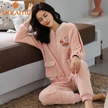

2020 Winter Pajama Women Korean Sleepwear Cute Flannel Pajamas Set Velvet Warm Pijama Stand Neck Pyjama Homewear Women Outwear