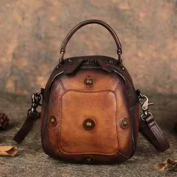 

Niche Vintage Leather Small Rivet Handbag Women Bag Trend Female Shoulder Bag Cowhide Portable Messenger Mini Bags Ladies 2020