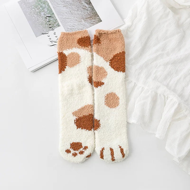 Носки для когтей животных кораллового цвета, бархатные, зимние, Kawaii, толстые, полосатые, Мультяшные, женские носки, пушистые, пушистые, теплые махровые носки, короткие, милые носки - Цвет: Coffee spot