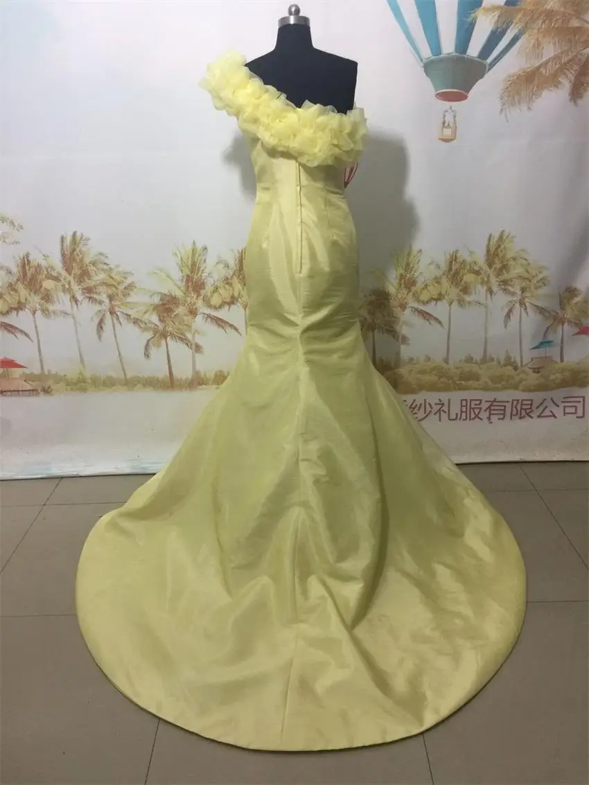 Желтые Вечерние платья Robe de Soiree Выпускные платья на одно плечо, без рукавов вечернее платье с оборками