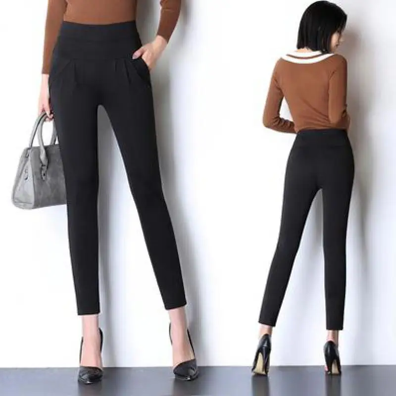 plus size capri trousers