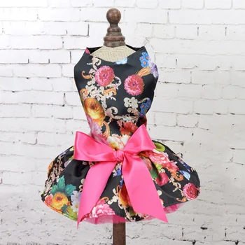 

Pet Spring Summer Wedding Dress Flowers Ribbon Dog Dress Dog Clothes Sundress Princess Party Small Dog Skirt Outfit