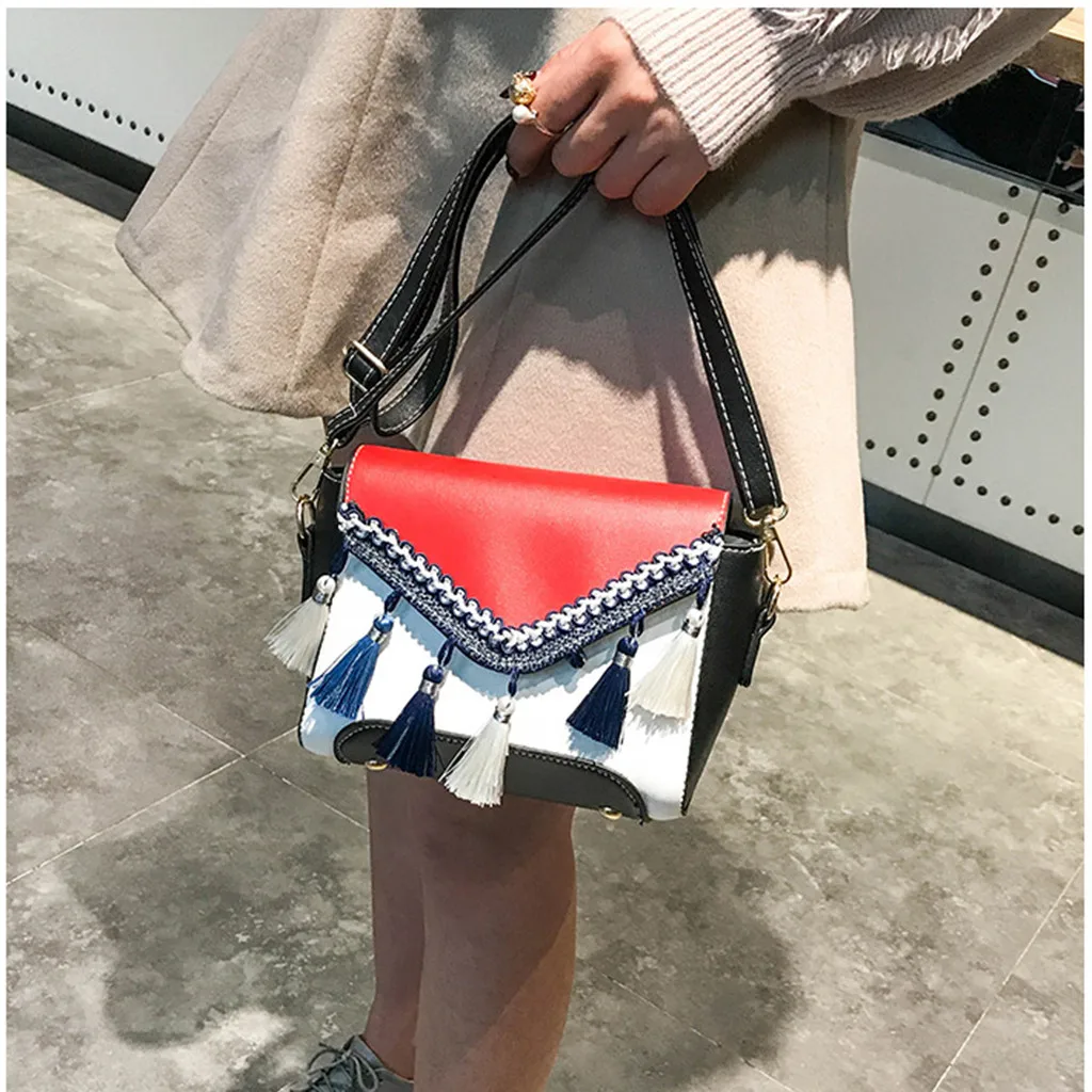 Vintage Women Weaving Tassel Shoulder Bag Messenger Bag Crossbody Bag Beach Bag Ethnic tassel shoulder Fashion messenger bag1104