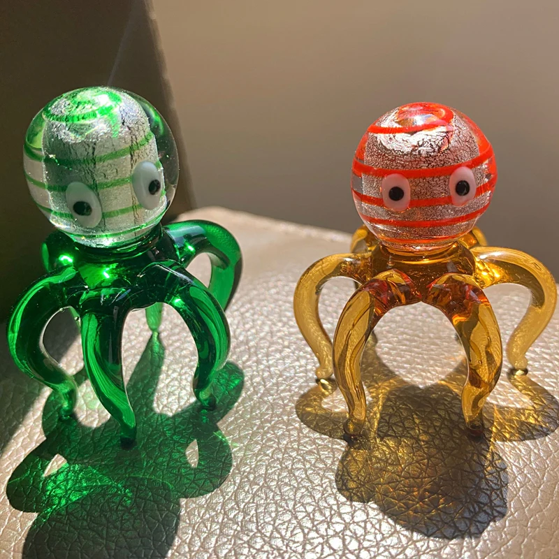 

H&D Set of 2 Handblown Modern Octopus Statuettes Glass Sea Animal Figurine Miniature Ornaments Home Decor Creative Gift Souvenir