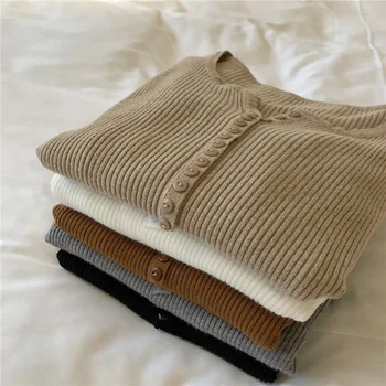 

New Fashion Button O neck Sweater Women Spring Autumn Solid Knitted Pullover Women Slim Soft Jumper Sweater Female Knit Tops
