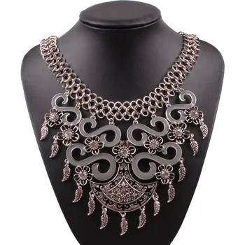 

New Arrival Design Fashion Brand Pendant Necklace for Women Enamel Chain Crystal Vintage Leaf Chunky Statement Necklace 2020