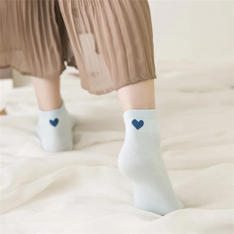 Носки женские из чистого хлопка модные милые носки с милым рисунком сердца на
