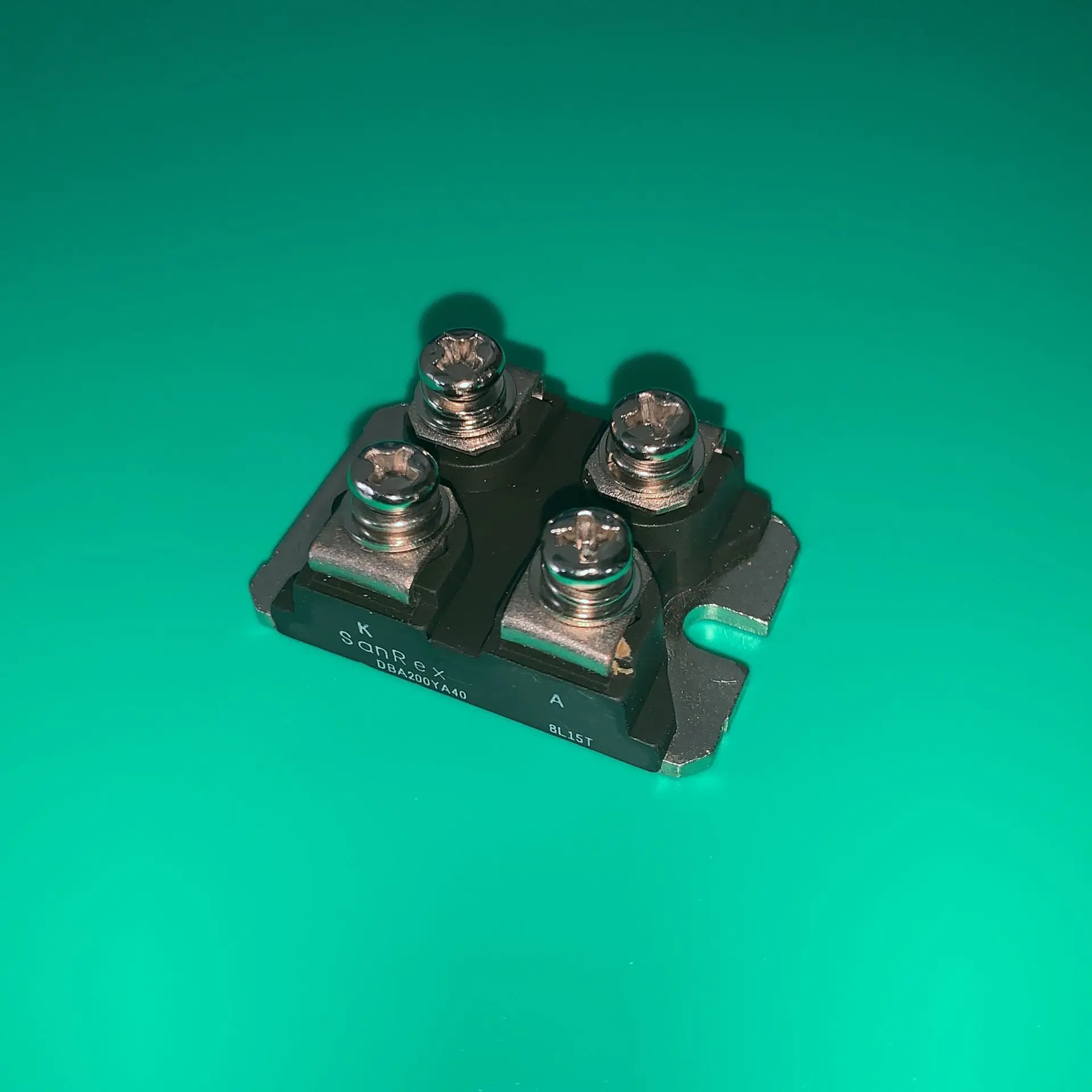 DBA200YA40 IGBT DBA200YA 40 модуль диода для восстановления DBA200 YA40 DBA200Y A40 DBA 200YA40 |