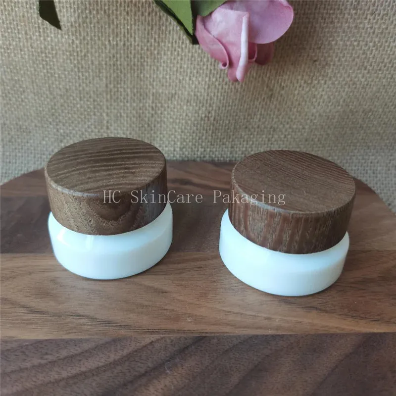 

Skin Care Packing 15g 50g White Porcelain Glass Jar with Dark Wood Lid Cosmetic Containers Cream Jar Bulk