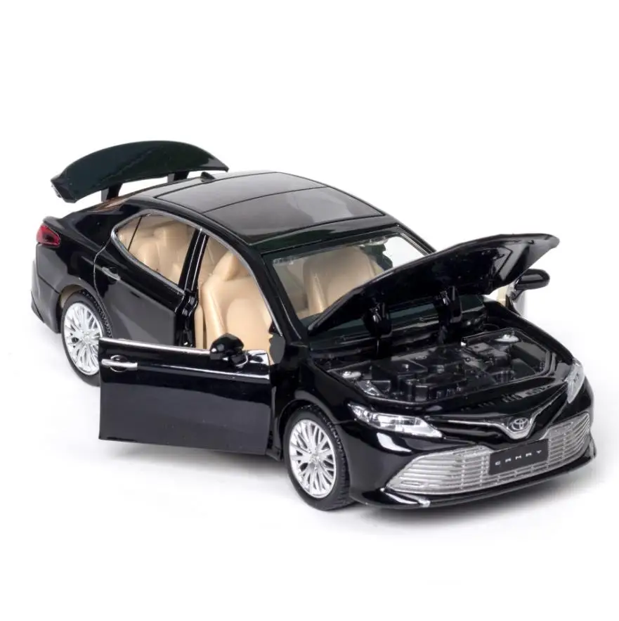 Лидер продаж модель автомобиля toyota 2019 camry в масштабе 1:32 металлическая с