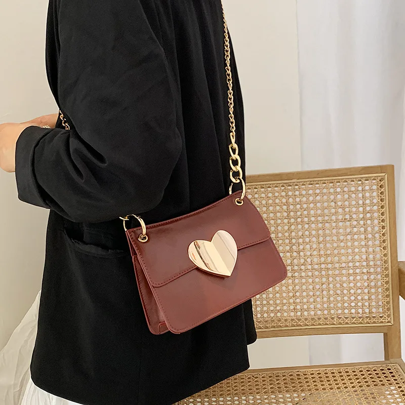 

2019 Early Winter New Arrival Trend Versitile Armpit Bag Bright Eye Heart-shape Lock Chain Shoulder Bag Oblique WOMEN'S Bag