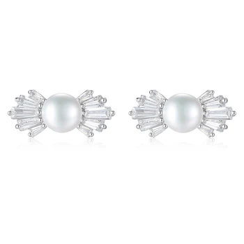 

MetJakt S925 Sterling Silver 7-7.5mm Freshwater Pearl Fashion Candy Shape Anti-Allergy Women's Ear Studs