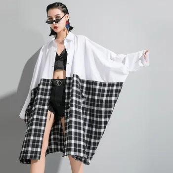 

Korea 2020 Single-breasted black white patchwork Lattice oversize Shirt Personality Irregular long blouse with pockets YH746