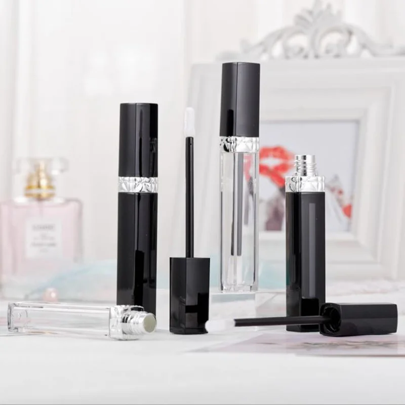 

New 1Pc Empty Plastic Bottle Round Lip Gloss Tube Lip Glaze DIY Make Up Lipgloss Container Transprent Refillable Bottles