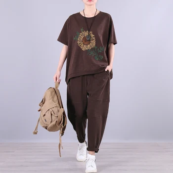 

2020 Summer Loose Casual Embroidery Short Sleeve Two-piece Suit Women's Cotton Spring Two Piece Outfits Set Tracksuit Women