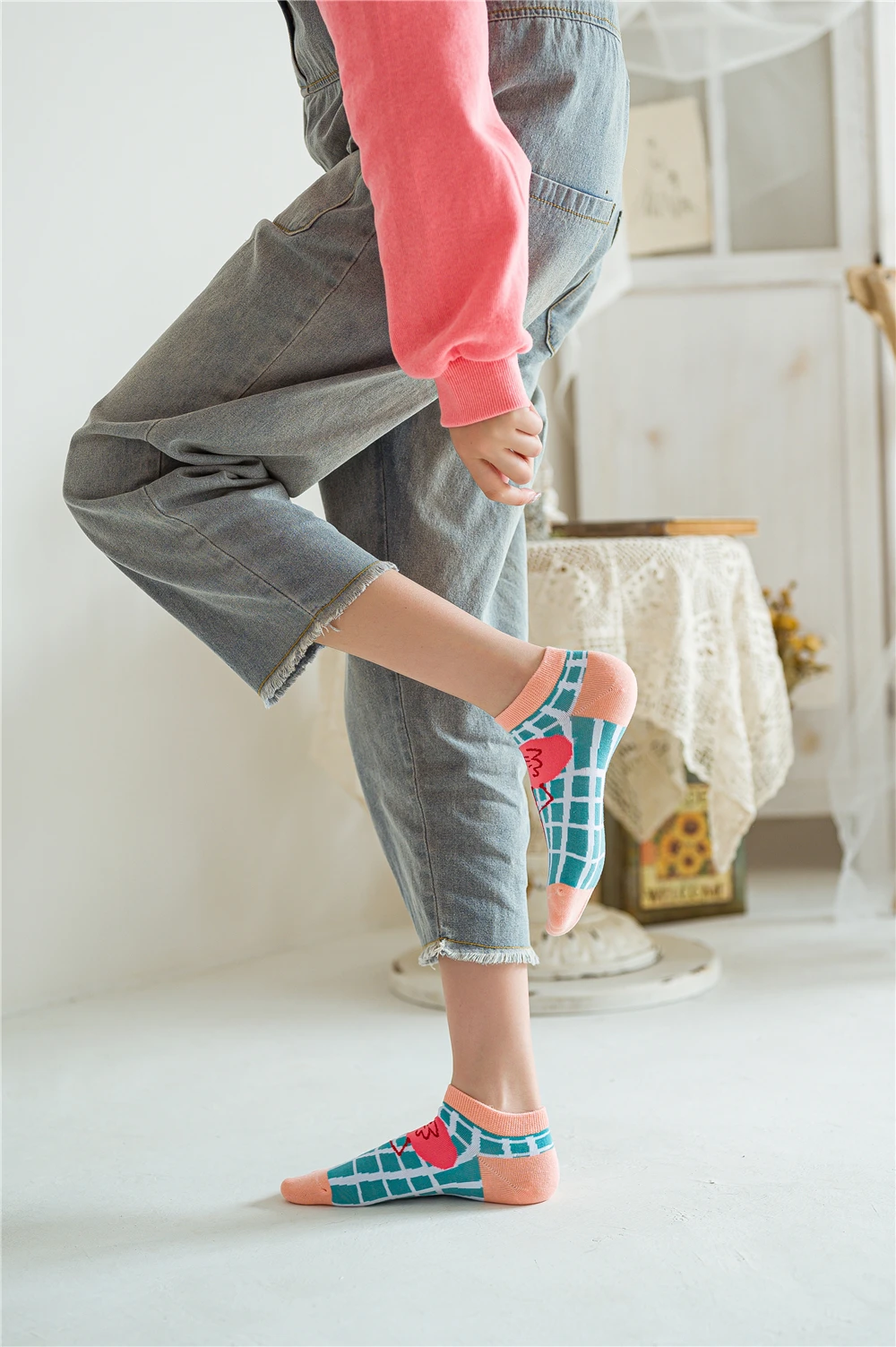 Neue kurze Söckchen mit Flamingo-Muster für Damen, bunt, Harajuku, lustig, Preppy-Stil, gestreift, Gittermuster – Detail 30