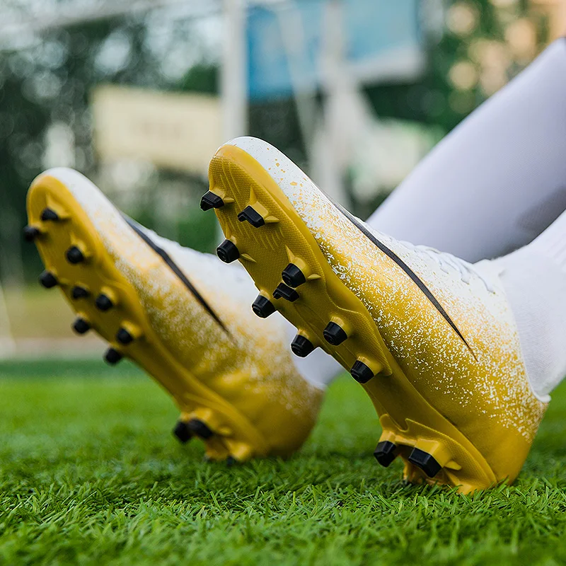 ZHENZU профессиональные футбольные ботинки мужские сникерсы дети chuteira futebol zapatos de futbol длинные шипы европейские размеры 35-44