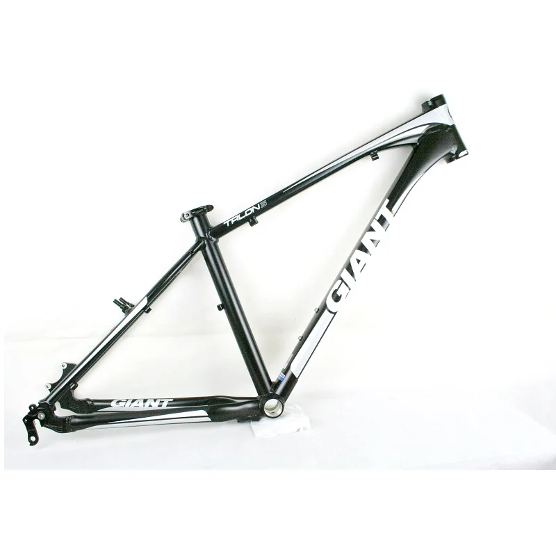 

New Giant Talon 3 MTB XC Frame 26" * 16" small size Black