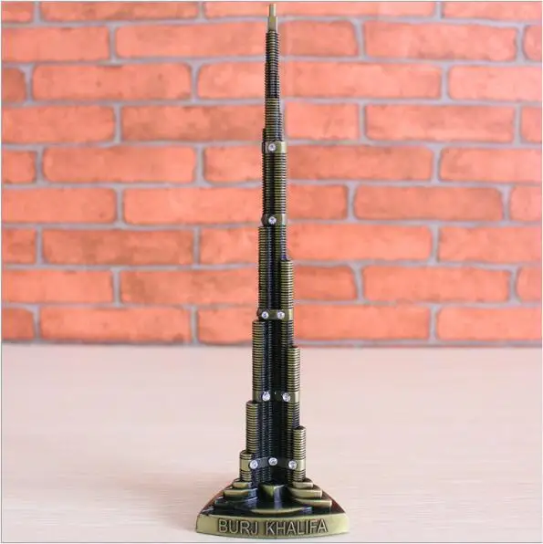 22cm Burj Khalifa Statue Famous Modern Architecture Model Famous Building in The World Bedroom Tabletop Decoration Souvenir Gift