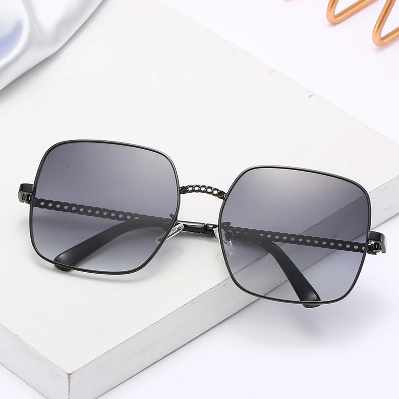 

New metal large square sunglasses chain glasses retro square large frame sunglasses oversized sunglasses sunglasses women