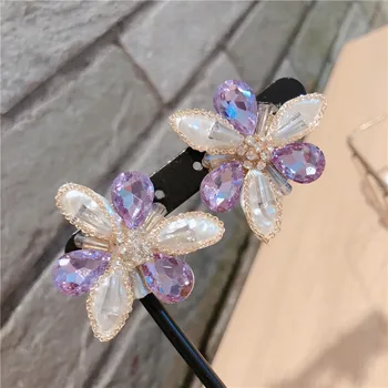 

Shiny Side New Accessories Crystal Handmade Flower Stud Earrings for Women Simple Style Gift Pearl Earrings