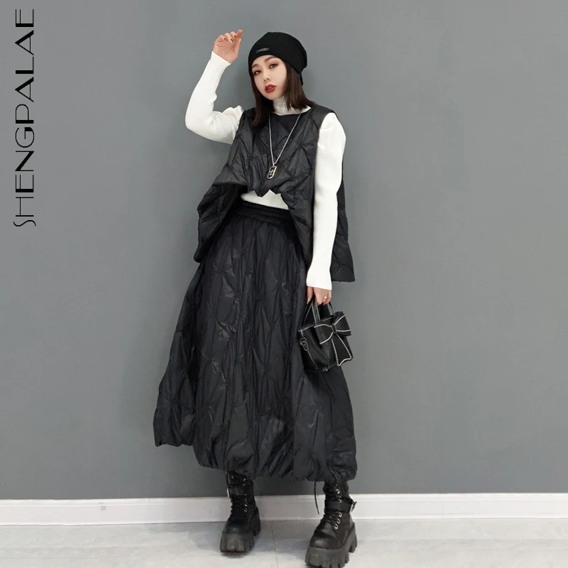 SHENGPALAE Fashion Argyle Round Neck Sleeveless Irregular Tops And High Waist Skirt Two Pcs Cotton Padded Sets For Women 5E7815 |