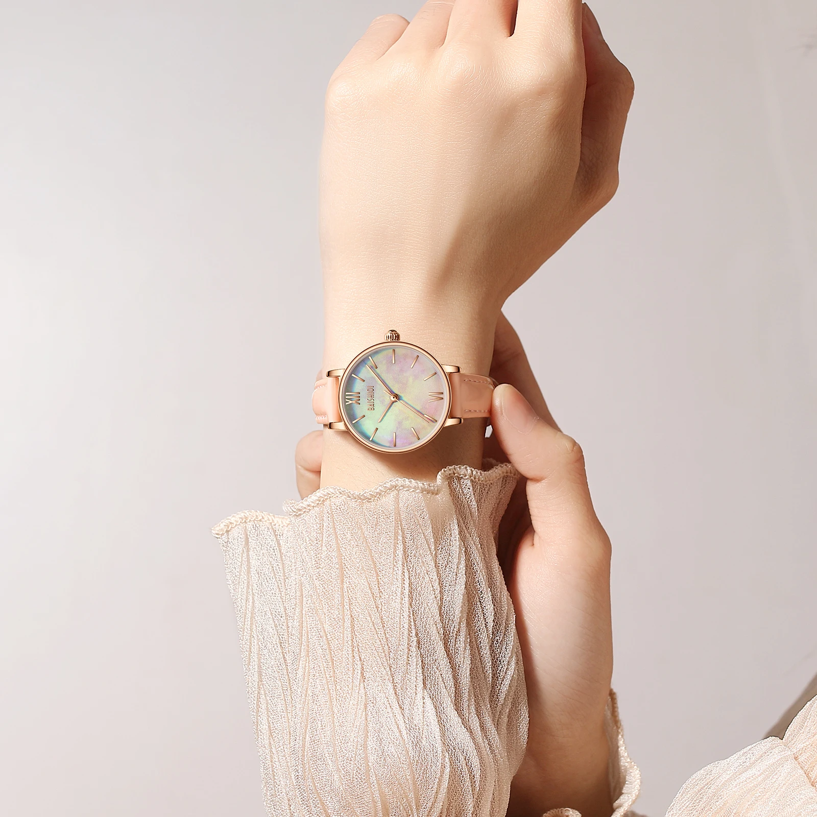 Fashion Women Leather Band Dress Quartz Wrist Watches Luxury Top Brand White Casual Ladies Wristwatch Relogio Feminino