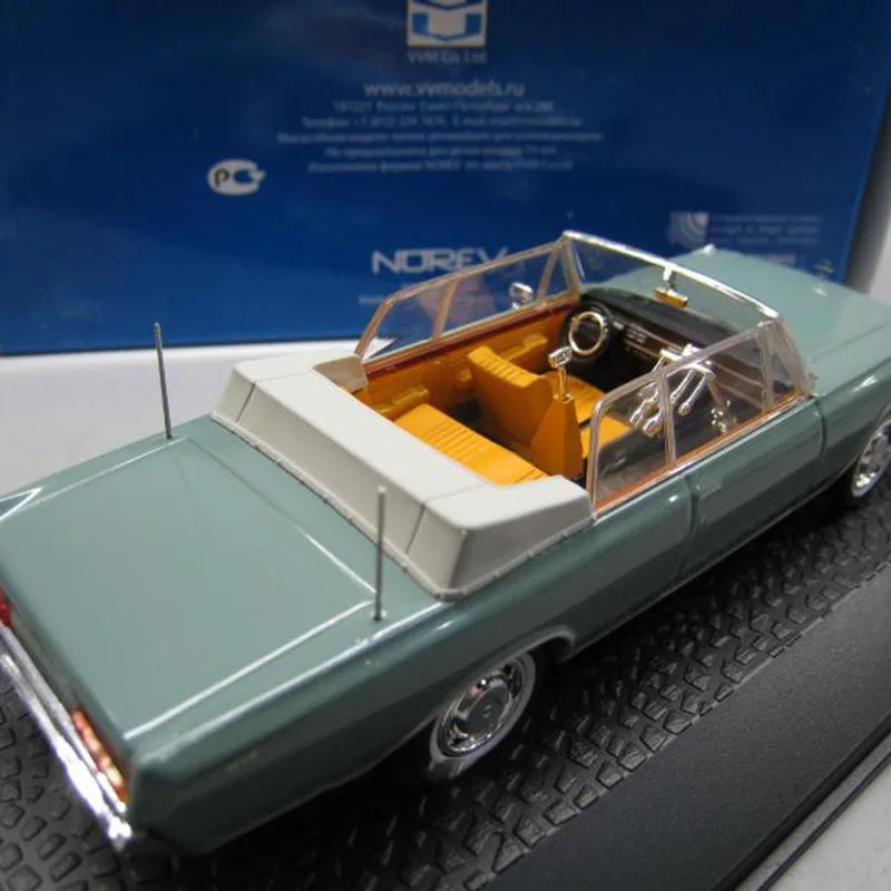 1/43 1974 Экс. Советское соединение ЗИЛ 117B президент обзор автомобиль литье сплава ретро моделирование модель автомобиля коллекция художественная работа