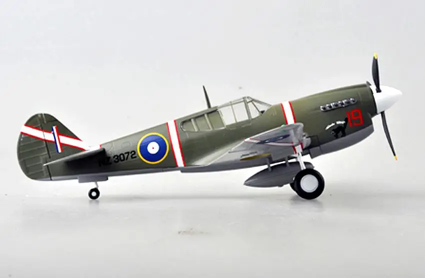 P-40M Vo.15 Sqn RNZA 1943 1/48 самолета готовой самолет easy Model не литья под давлением