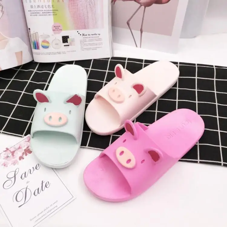 

Spring-Summer 2019 Pig Slippers Flat Household PVC Pig Slippers Womens Shoes Flip Flops Animal PVC Slippers Indoor House