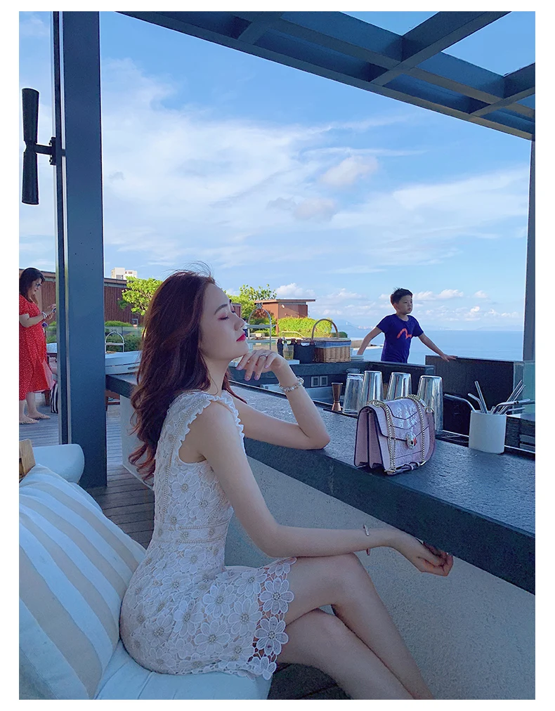 Women Lace Embroidery Dresses For Party 2021 Women'S Summer New Temperament Slim Round Neck High Waist Fashion Dress Office Lady