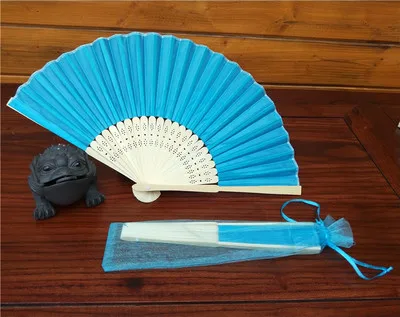 8650860726_490624392.400x400