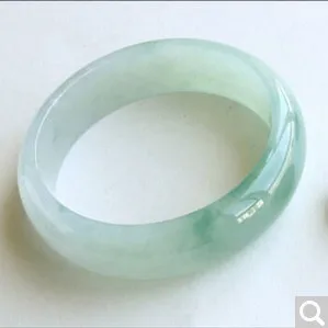 

Zheru jewelry natural Burmese jade 54-64mm light green two-tone bracelet elegant princess jewelry for mother to send girlfriend